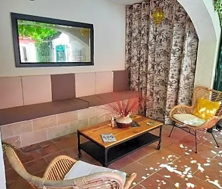 D'hotes Belle Vigneronne 4* Montagnac (Herault)