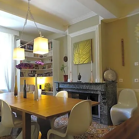 D'hotes Belle Vigneronne 4* مونتانياك
