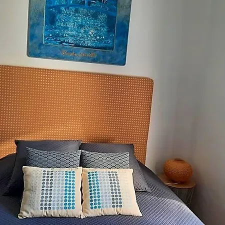 D'hotes Belle Vigneronne فندق مبيت وإفطار مونتانياك