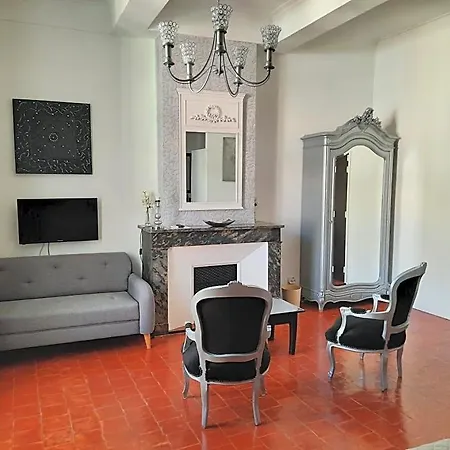 D'hotes Belle Vigneronne مونتانياك