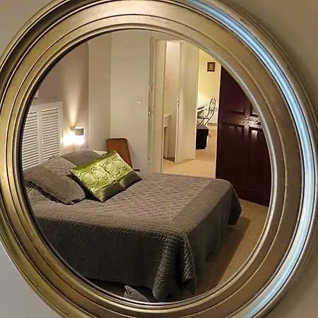 D'hotes Belle Vigneronne فندق مبيت وإفطار 4*